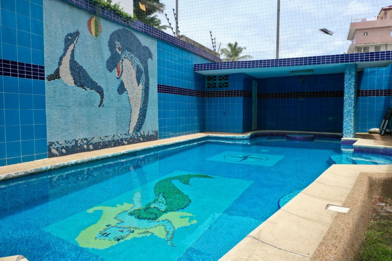 Petit Motel Beijing Abidjan Bagian luar foto